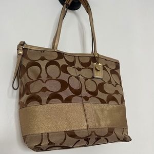 Y2K Coach Signature Strip Tote Gold